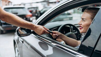 V Česku je větší výběr ojetých aut než na Slovensku, déle se ale prodávají