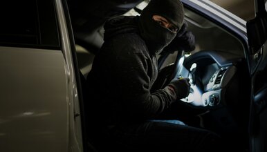 Pozor na kradená auta (nejen) mimo Schengen. Přihlásíte je, ale pak vám je mohou zabavit