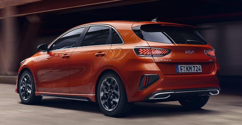 Kia_Ceed_Hatchback_Cebia
